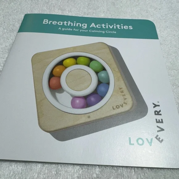 New Lovevery Breathing Activities Wooden Montessori - Picture 3 of 3